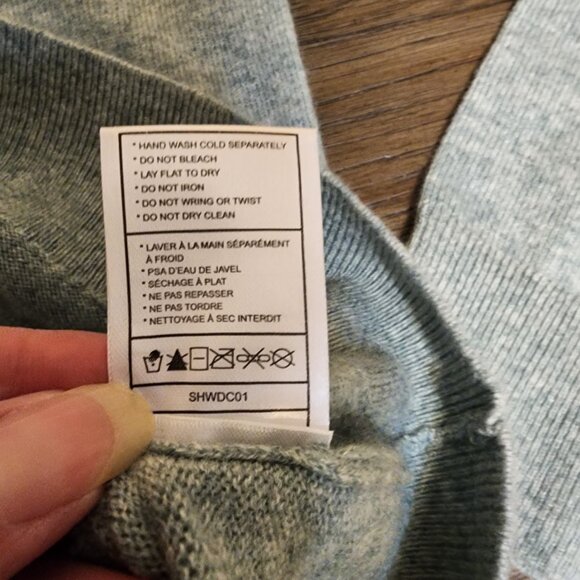 Quince Cashmere Crewneck Sweater NWT Green Small - Picture 7 of 7